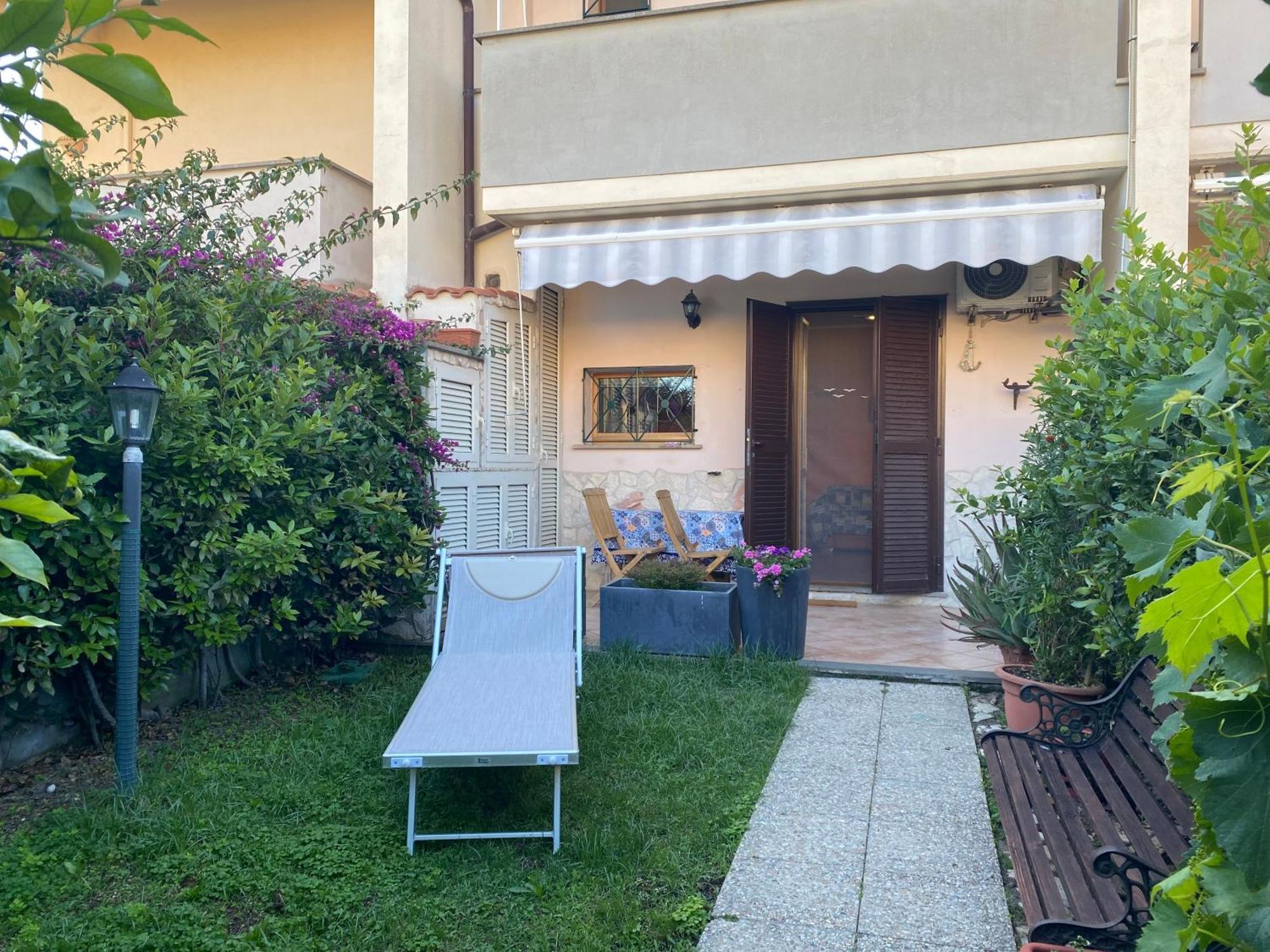 Villetta Relax Fast Wi-Fi 9 Min Porto Civitavecchia Санта-Маринелла Номер фото